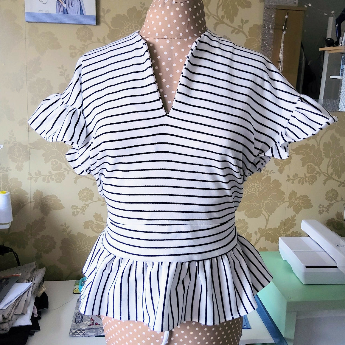 1940's Vintage Blouse in 100% Premium Organic Cotton Fabric