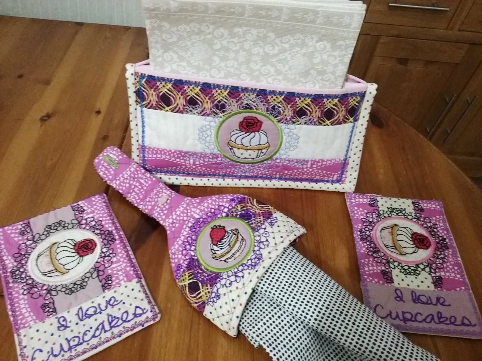 Sweet Pea In-the-Hoop Machine embroidery designs.