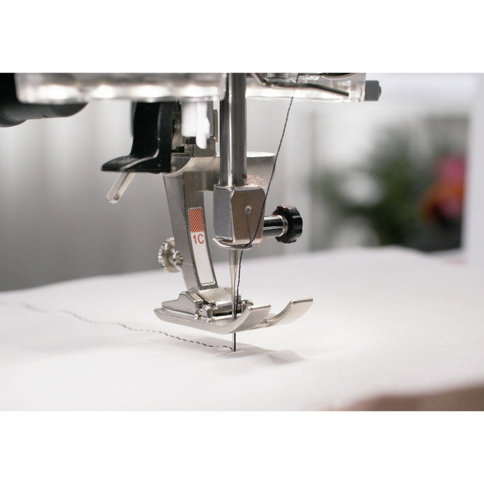Bernina 540 sewing machine - save £400 ! from Jaycotts Sewing Supplies