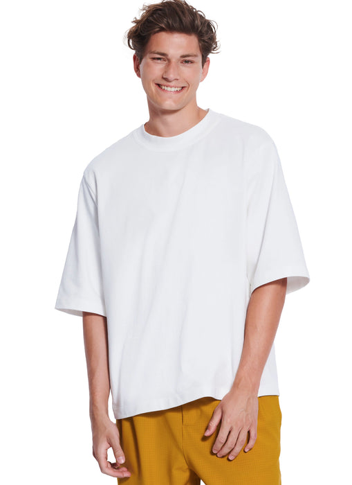 Burda Pattern 5682 Men's' Sweater and T-shirt from Jaycotts Sewing Supplies