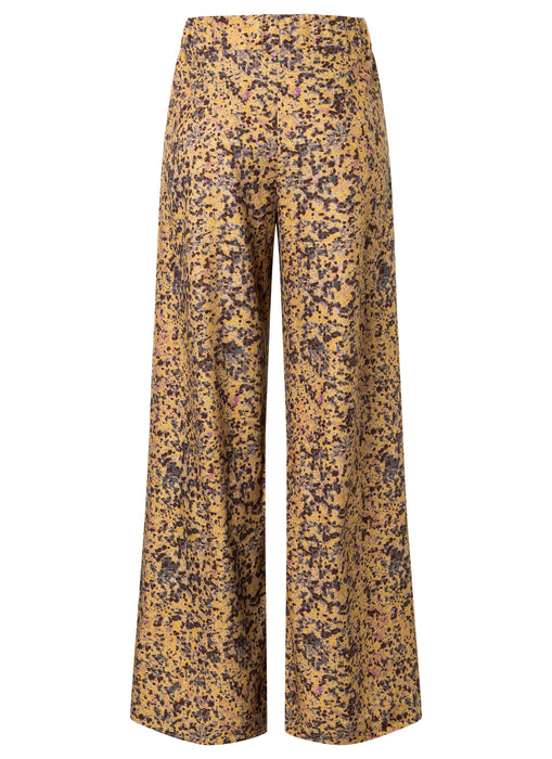 Burda Pattern 5707 Men's Trousers from Jaycotts Sewing Supplies
