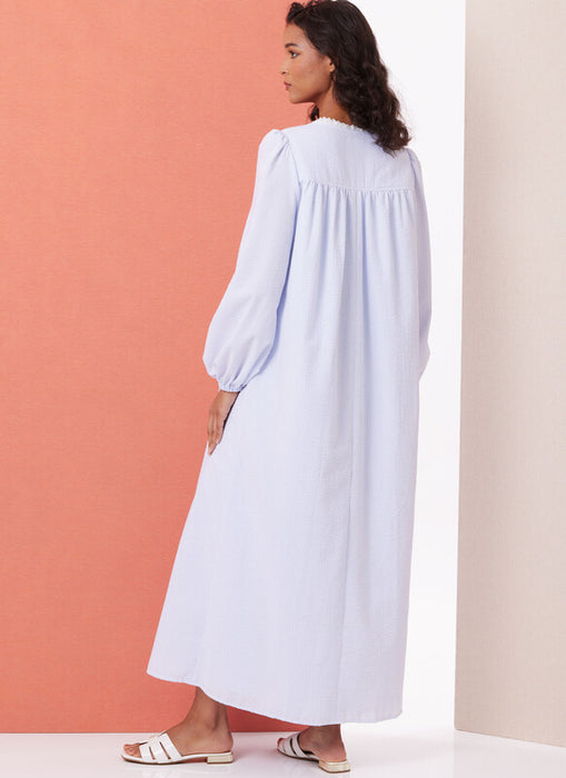Butterick sewing pattern 7062 Misses' Robe and Nightgown from Jaycotts Sewing Supplies