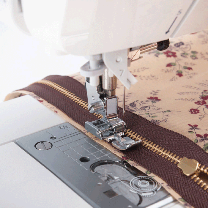 Juki DX7 Sewing machine from Jaycotts Sewing Supplies