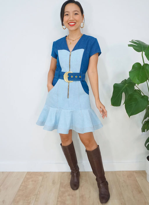 Know Me sewing pattern 2066 Misses' Dress by Gwen Heng from Jaycotts Sewing Supplies