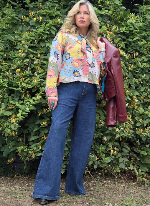 Know Me sewing pattern 2137 Blouse and Jacket by Lynn Brannelly from Jaycotts Sewing Supplies