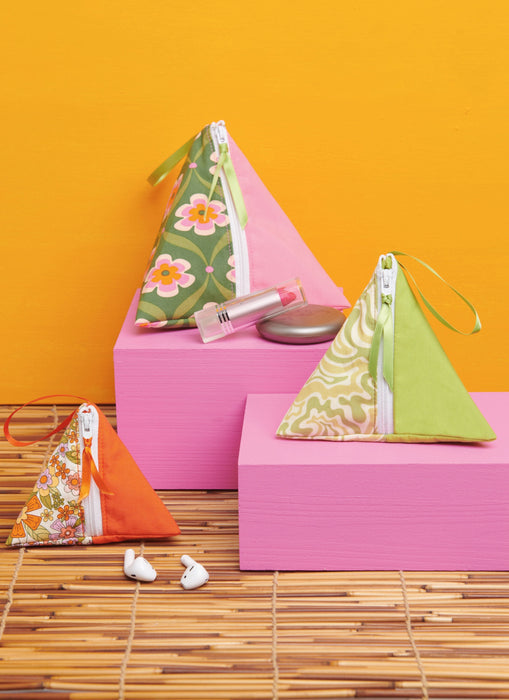 Simplicity Sewing Pattern 9937 Hat, Tote Bag and Zipper Cases from Jaycotts Sewing Supplies
