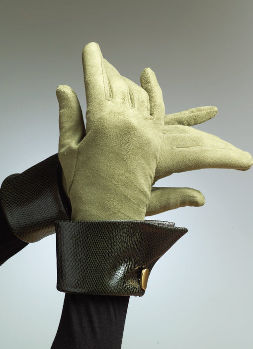 Vogue Pattern 8311  Gloves from Jaycotts Sewing Supplies
