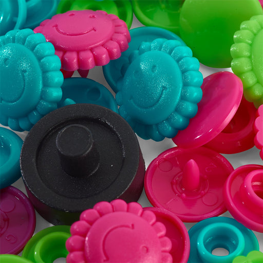 Prym Colour Snaps - Smiley Flowers Packs of 21 from Jaycotts Sewing Supplies