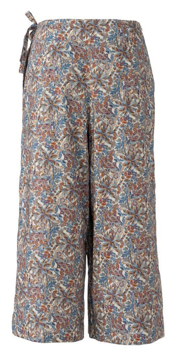 Burda Style Pattern 6035 Plus Trousers from Jaycotts Sewing Supplies