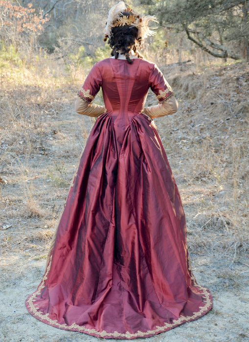 M7826 Misses' Costume Pattern from Jaycotts Sewing Supplies