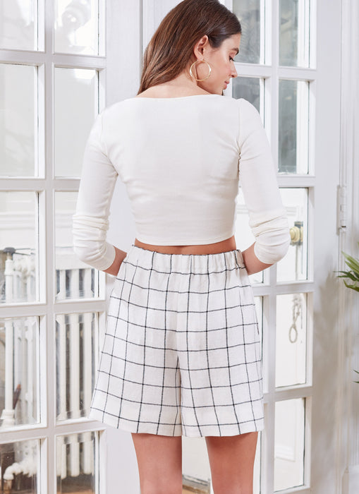 McCall's 8221 Misses' Shorts sewing pattern from Jaycotts Sewing Supplies