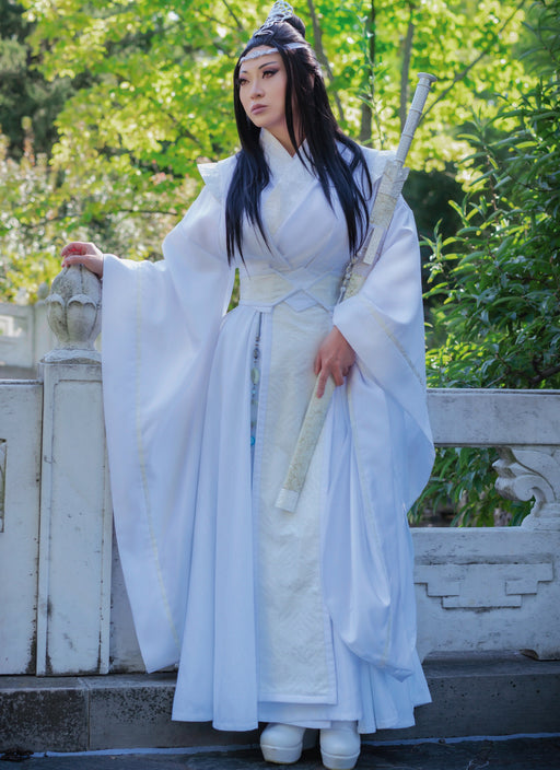 McCall's Sewing Pattern M8337 Hanfu Outfit by Yaya Han from Jaycotts Sewing Supplies