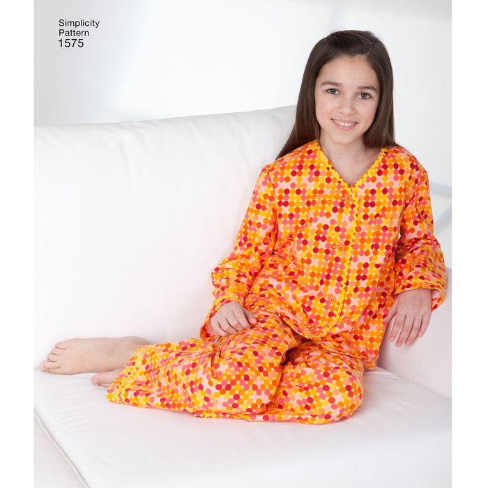Simplicity Pattern 1575 Child's, girls' and boys' lounge-gown from Jaycotts Sewing Supplies