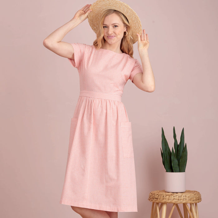 Simplicity Sewing Pattern S9324 Misses' Dresses from Jaycotts Sewing Supplies