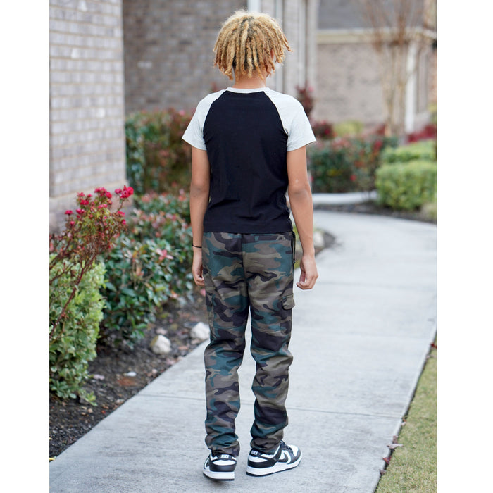 Simplicity 9561 Boys' T Shirt, Trousers and Shorts pattern from Jaycotts Sewing Supplies