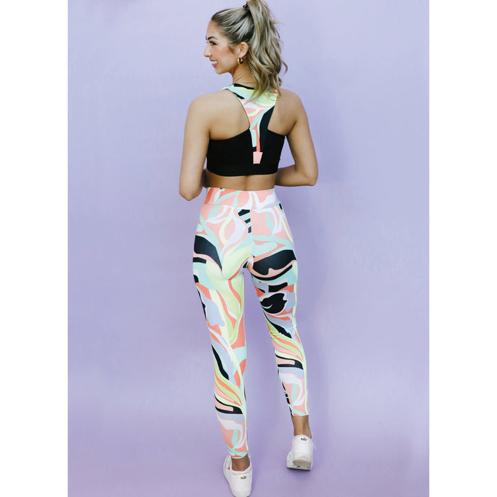 Simplicity 9620 Sports Bra, Leggings and Bike Shorts sewing pattern from Jaycotts Sewing Supplies
